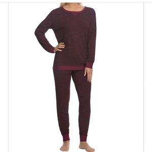 NWT felina loungewear set Size Medium